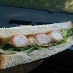 乃毘 - アボカド&シュリンプのサンドイッチ