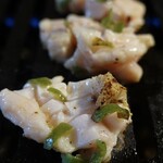 和牛焼肉大衆酒場 ホルモン博多春吉のじゃん横 - 青唐ミノ