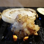 和牛焼肉大衆酒場 ホルモン博多春吉のじゃん横 - 