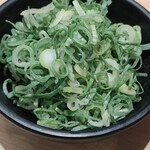 蛤麺しちり - 九条ネギトッピング(150円)