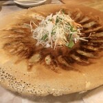 中華料理　龍縁 - 焼き餃子