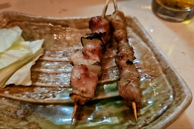 秋田市の本格焼き鳥「ほたる」- 手軽に楽しめる居酒屋スタイル