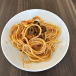 IL PLANETARIO - やわらかいタコとオリーブのプッタネスカ