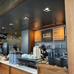 Kona Coffee Purveyors | b. patisserie - 店内の様子