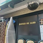 ザ・コーナー ハンバーガー＆サルーン - 