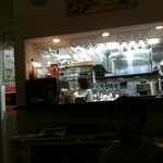 トラットリア エ ピッツェリア アミーチ - 