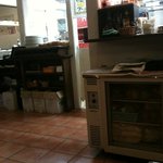 トラットリア エ ピッツェリア アミーチ - 