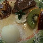 トラットリア エ ピッツェリア アミーチ - 