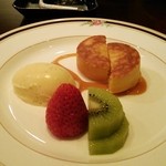 小石澤 - パンケーキ♪その場で鉄板で焼いて作る♪