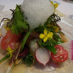 オトワ レストラン - 栃木の季節野菜と魚介のサラダ