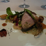 オトワ レストラン - 佐賀県産酵素ポークのロティ、春キャベツのエチュベ