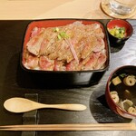 肉重 ロマン亭 阪急三番街店 - 