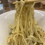 左とう - 中太平打ち麵リフト