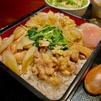 虎ノ門やまと - 鶏すき焼き重1200円大盛100円