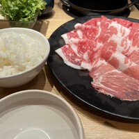 すき焼 しゃぶしゃぶつかだ KITTE大阪店 - 