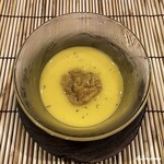 御料理 寺沢 - 玉蜀黍の摺り流しと生海胆