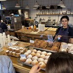Fortitude Bakehouse - 賑わう店内