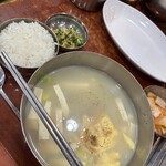 무교동 북어국집 - 干し鱈スープ