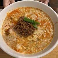 個室中華 頤和園 溜池山王店 - 