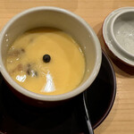 鮨 奥 - アサリと百合根の茶碗蒸し