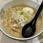 ラーメン海鳴 福岡空港店 - 