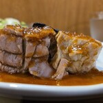 キッチン ブルー グローブ - 横から、厚さは5cm位、５時間煮込んだと