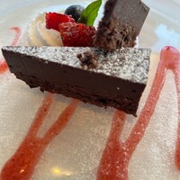 24/7 restaurant - 