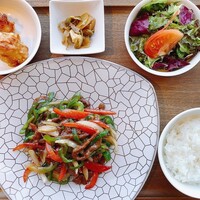 二週目❖青椒肉絲セット