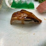 すし鶴 - ウナギさん
      サザエさんのレギュラーに入れてあげて‼︎