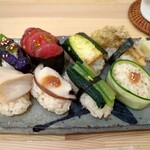 タニグチ商店 - 8種の野菜寿司