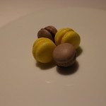 ル・タン・ペルデュ - マカロン