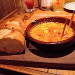 バルパンチョ - 『海老のアヒージョ（660円税込）』