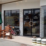 MAD BURGER - 【MAD BURGER】マッドバーガーの入り口