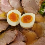 極汁美麺 umami - 卵がいじらしい