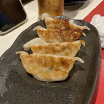 酒と串カツとらぁめん 呑気 - 