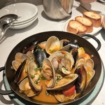 bistro さんて - ス−プまで美味しいブイヤベ−ス