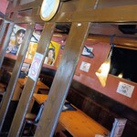 てっぱん居酒家 阿吽 - テーブル席