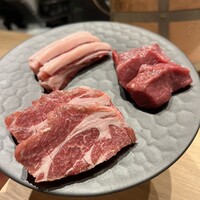 金山成吉思汗 - 