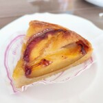 PATISSERIE TATSUYA SASAKI - ネクタリンのタルト