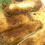 手作り弁当 なるや - 料理写真:国産豚肩ロースカツ