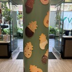 Honolulu Cookie Company - かわいい柱