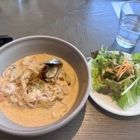 COLONIAL BEACH 横浜ハンマーヘッド - 