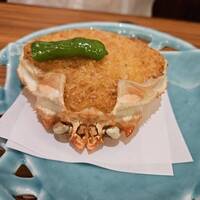 横浜 瀬里奈 浪漫茶屋 - 甲羅揚げ　サクサクの蟹の身がたっぷり　次回も食べたい一品です！