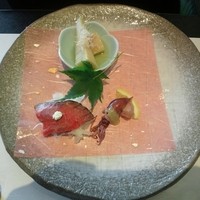 モリタ屋 東京丸の内店 - 前菜3種(蛍烏賊の酢味噌掛け、自家製ローストビーフ、京都の筍)