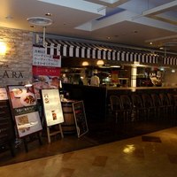 Osteria UVA RARA 横浜 - 