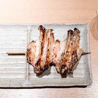 焼鳥 おみ乃 - 手羽先