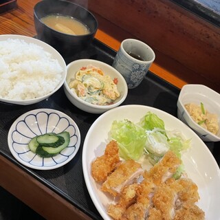 口コミ一覧 : せとや - 旧居留地・大丸前/食堂 [食べログ]