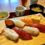 味処みずほ - ◯にぎり寿司ランチ（上）…¥1,600円(税込)