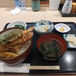 暫亭 いろり - 天丼定食