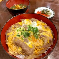 ざくろ TBS店 - 牛丼  小付、香物、お椀付き